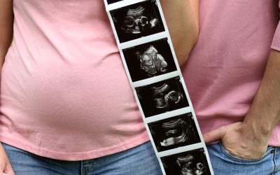 Preparing for a maternity photo shoot